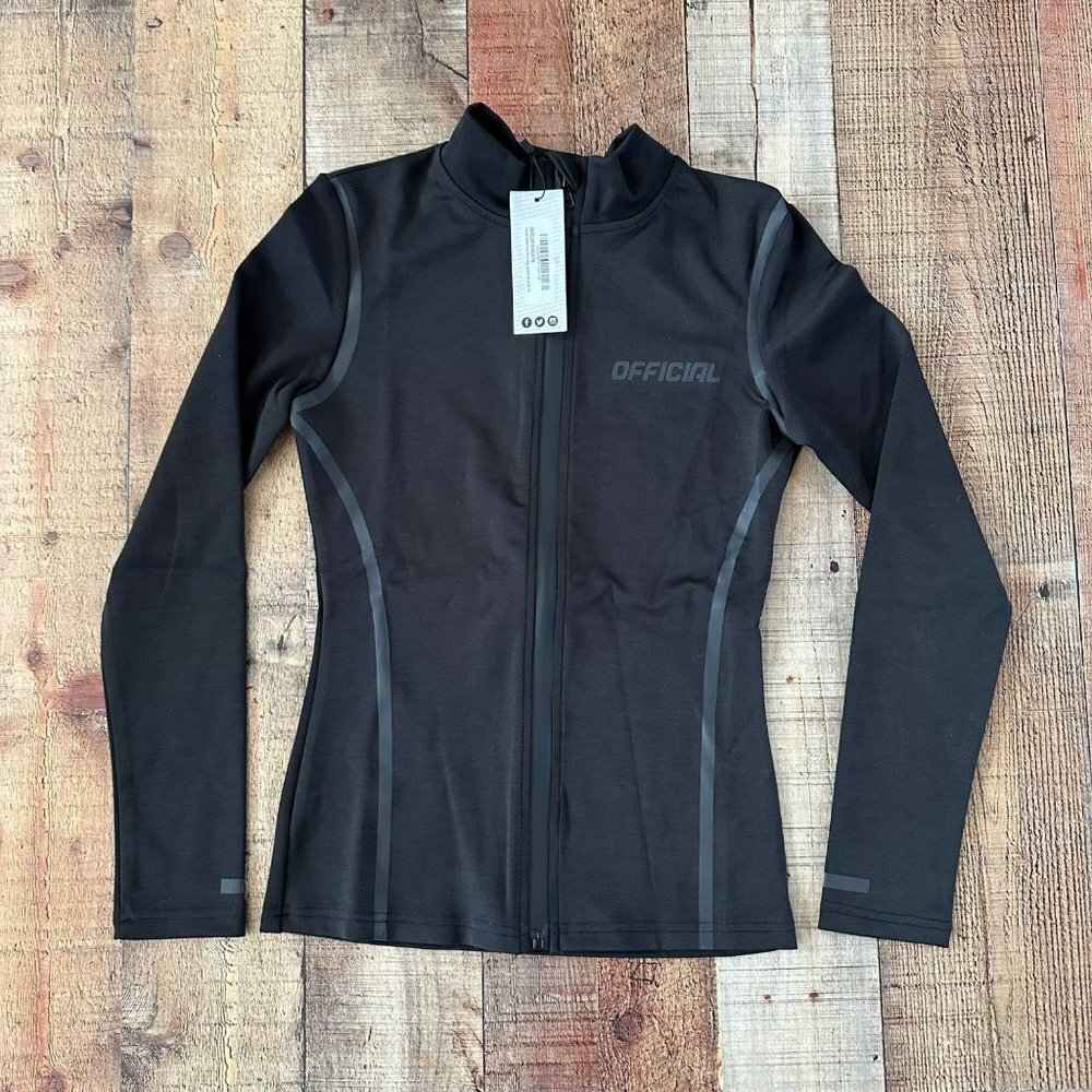 Boohoo women's tonal reflective running athletic jacket in black -6